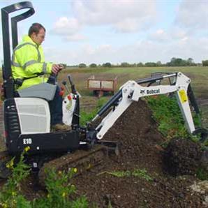 bobcat-e10 garden